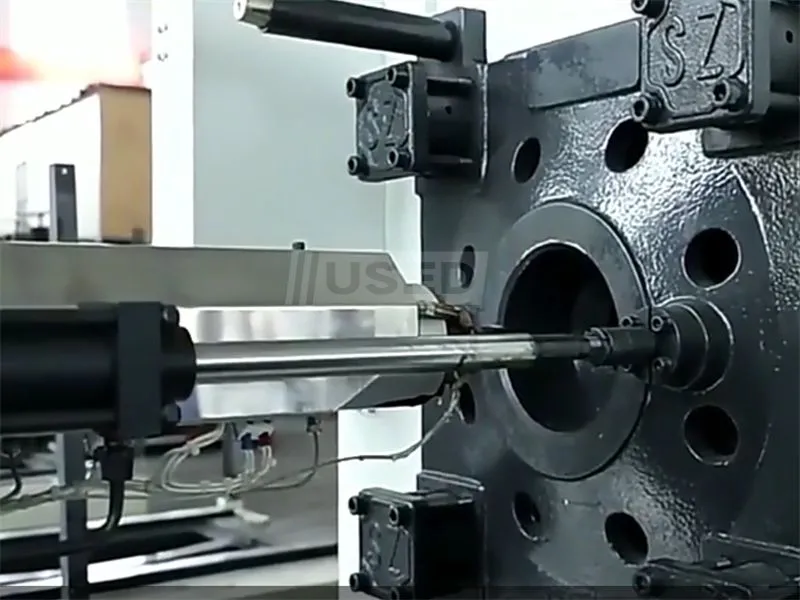 2020 SZ-1700A Injection Molding Machine