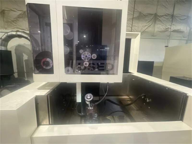 2022 Makino U6